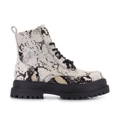 Borcego Blane Sofia Sarkany