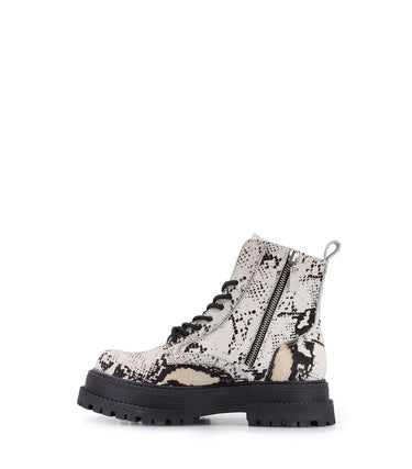Borcego Blane Sofia Sarkany