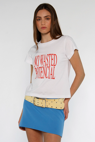 Remera Common - Sofia Sarkany