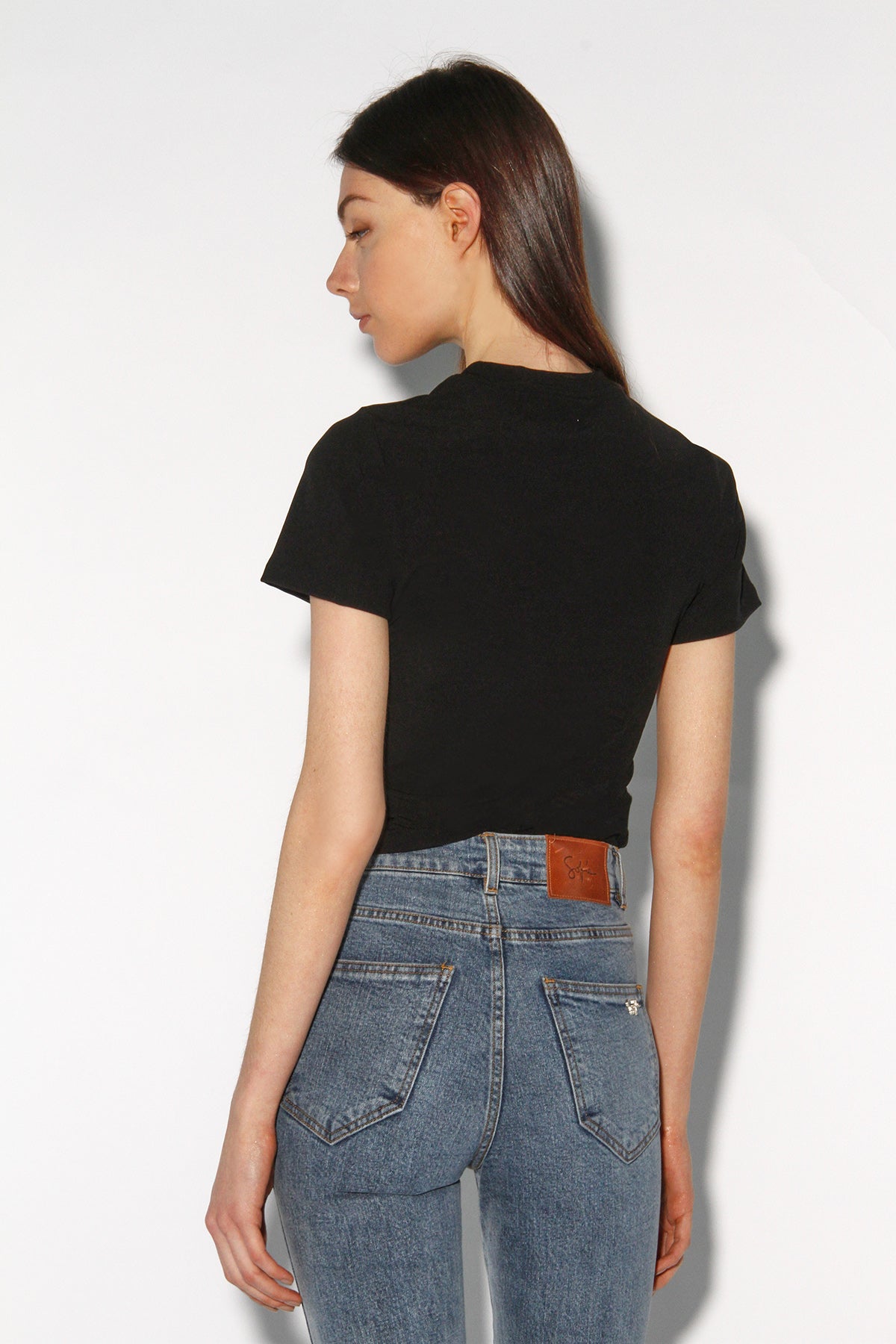 Remera Nica
