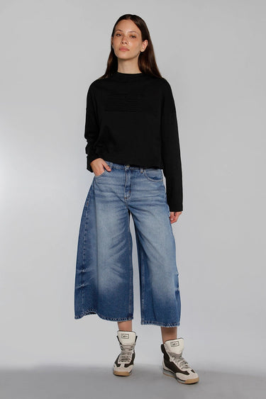 Remera Nia Sofia Sarkany